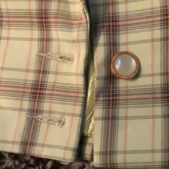 Sans Souci Green Plaid Cropped Blazer - Picture 5 of 5